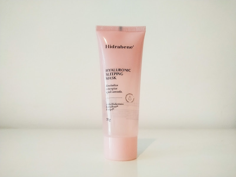 Embalagem rosada da Hyaluronic Sleeping Mask
